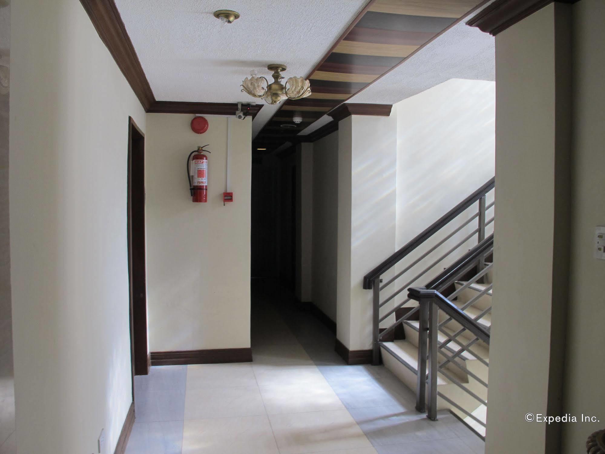 Reddoorz Plus New Era Budget Hotel Mabolo Former Reddoorz Near Landers Superstore Cebu City Kültér fotó